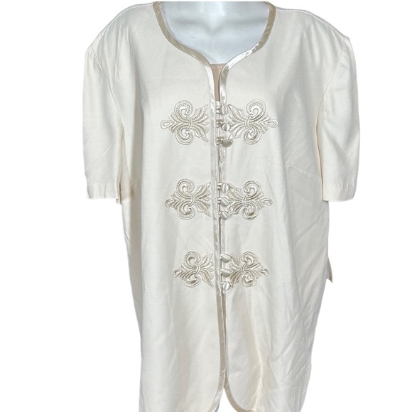 Elegant Cream & Silver Trim Fleur-de-Lis Jacket Sz 24WP Pride & Joy Wedding NWT